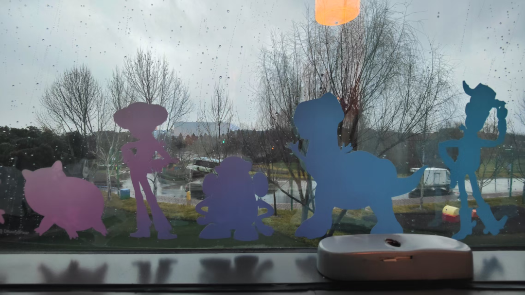 【六爻卦】出行卦之上海出游卡点，一次旅行遇到很玄的预兆